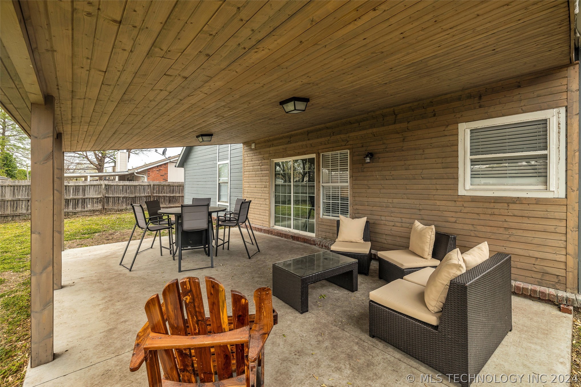 12206 E 81st Place N