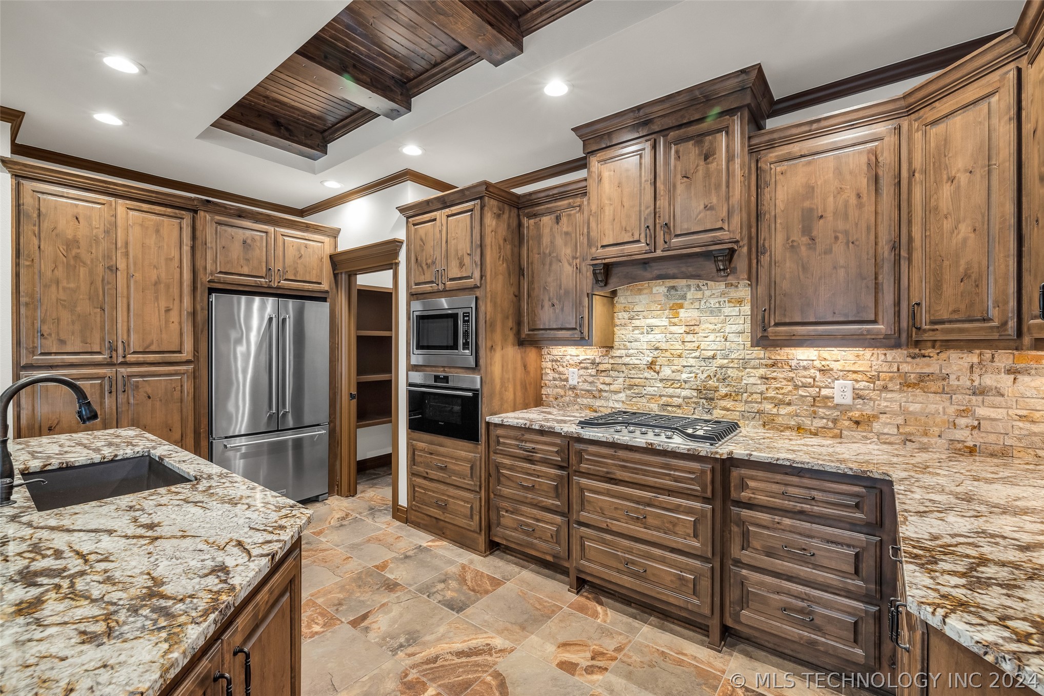 3824 W Orlando Street