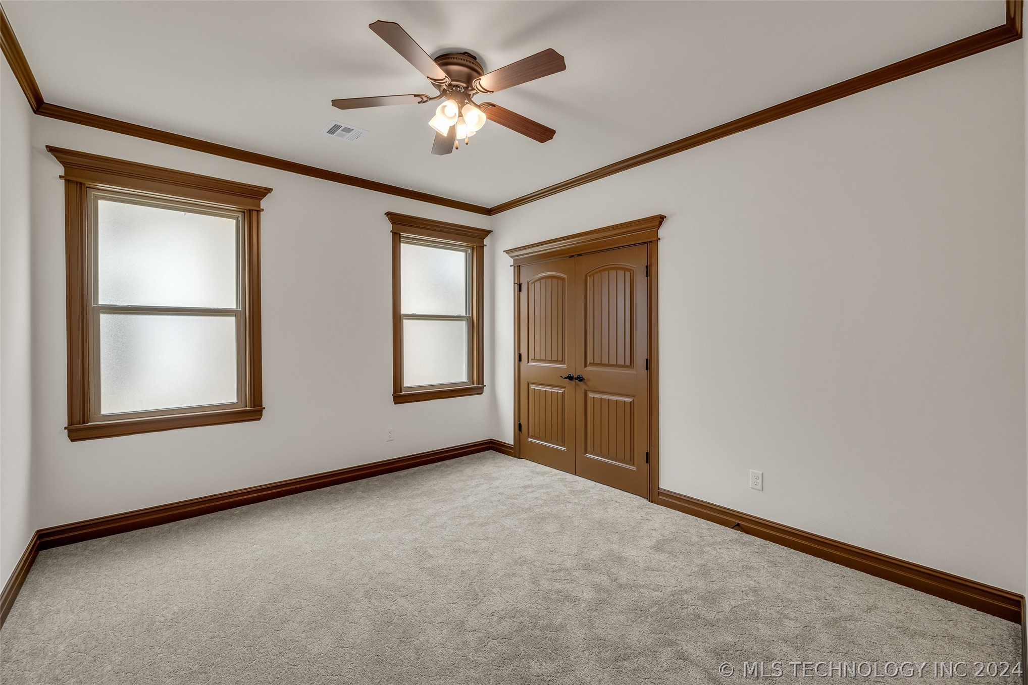 3824 W Orlando Street