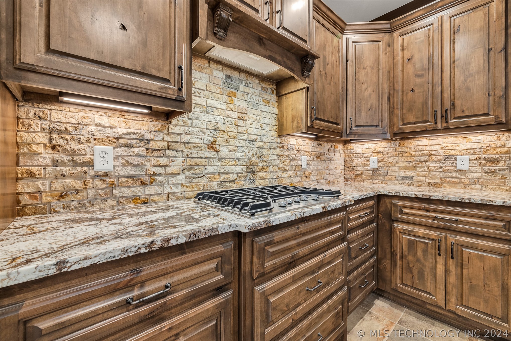 3824 W Orlando Street