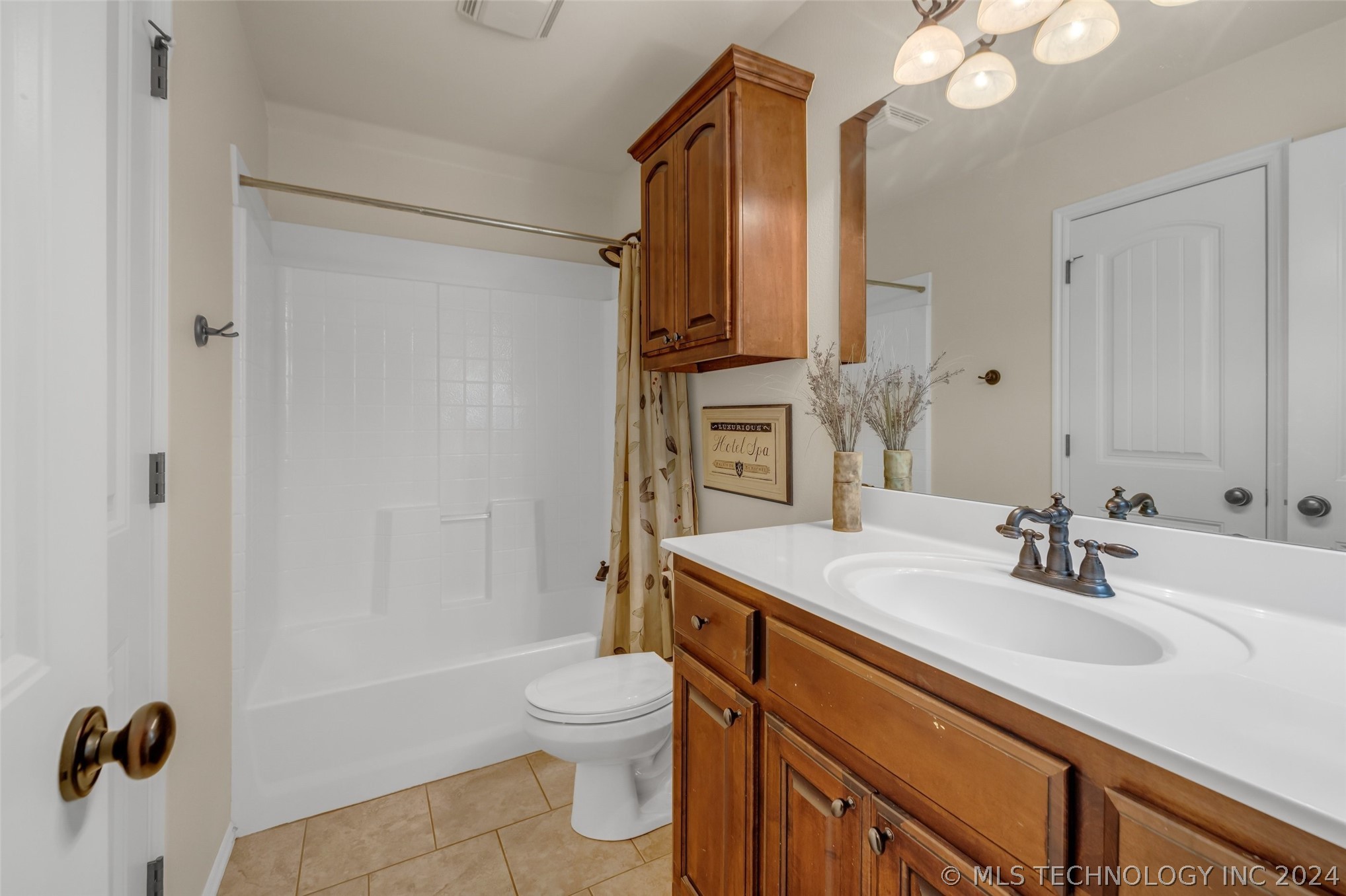 3714 W 108th Court S