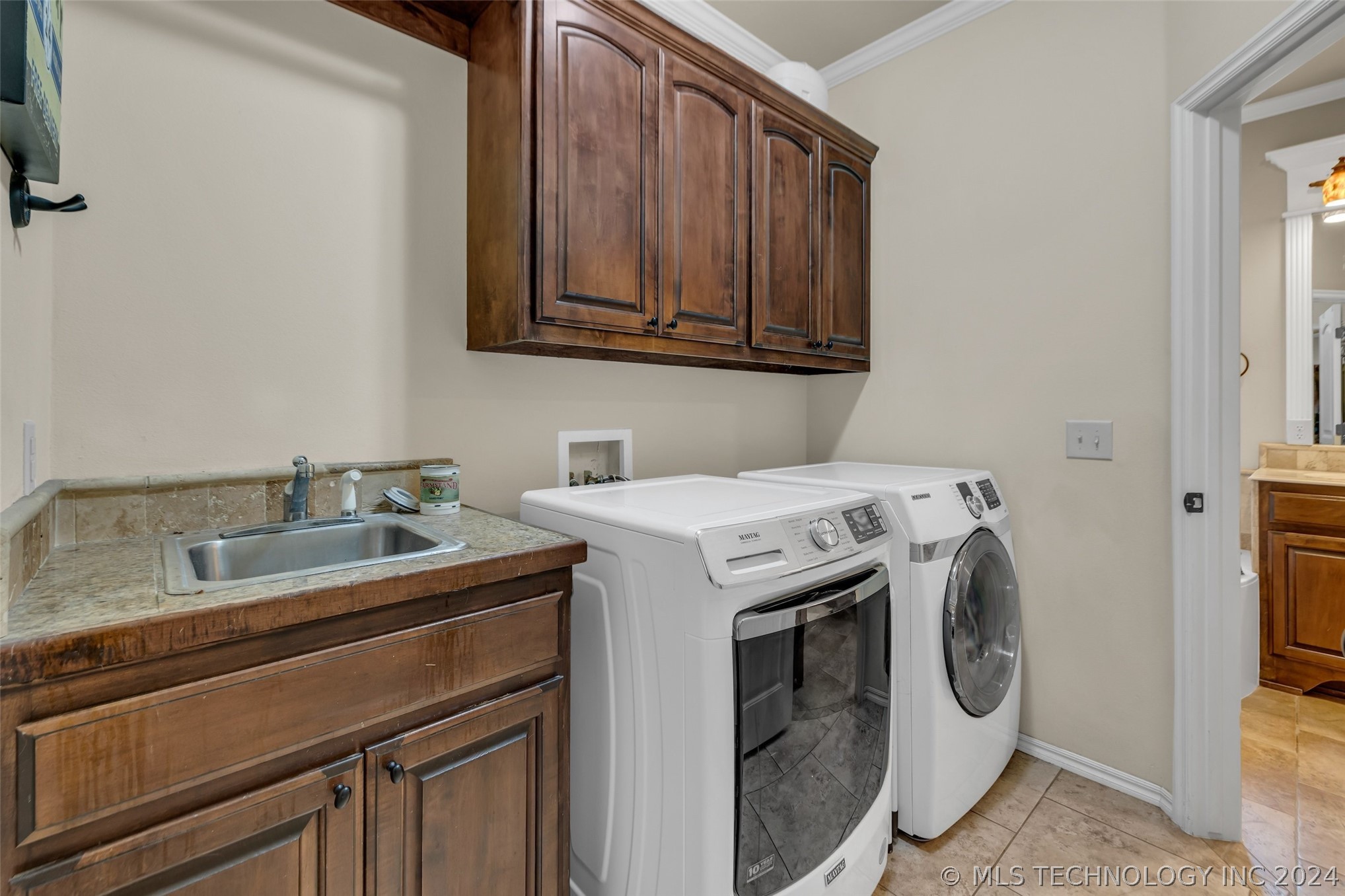 3714 W 108th Court S