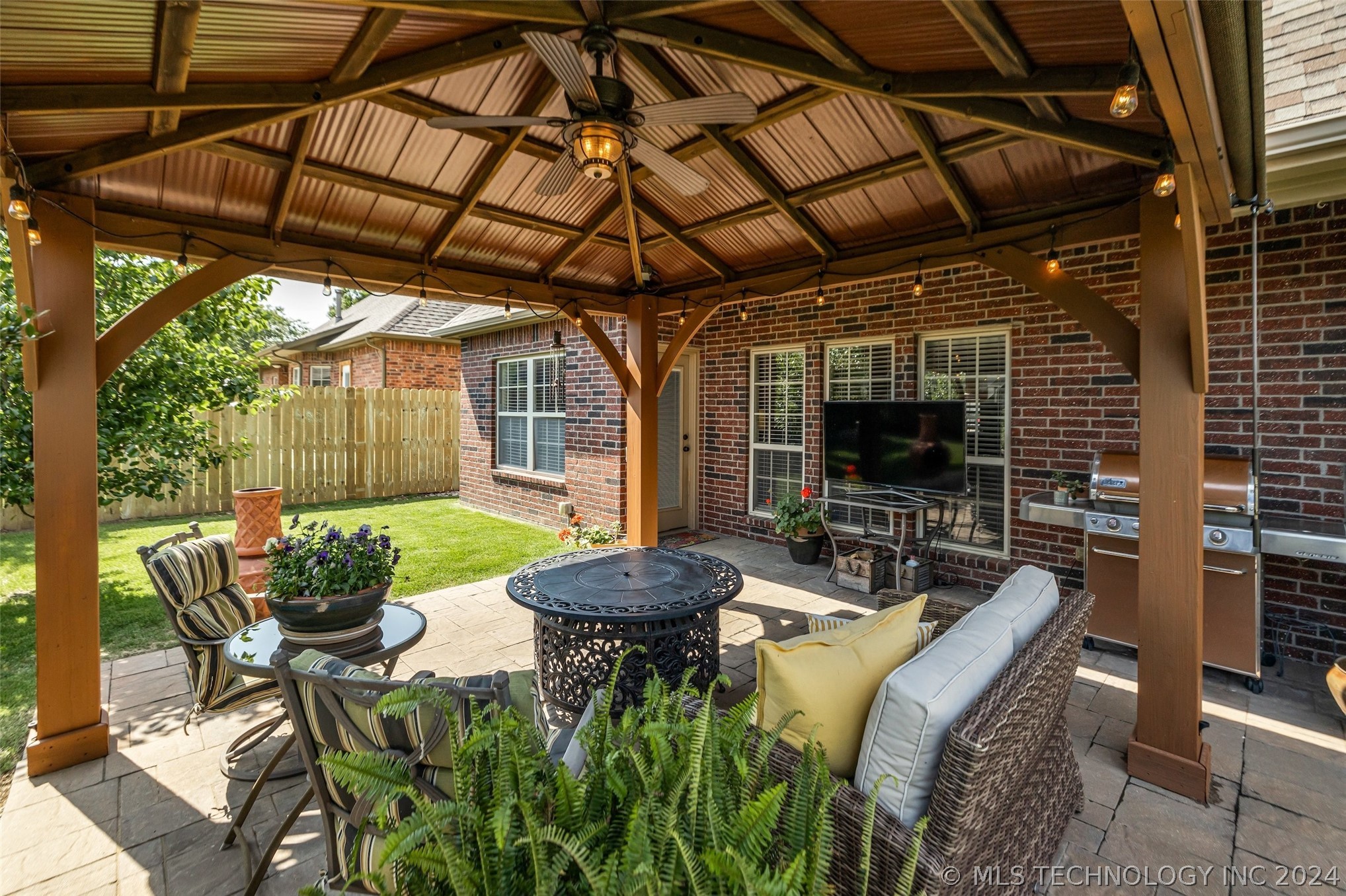 3714 W 108th Court S