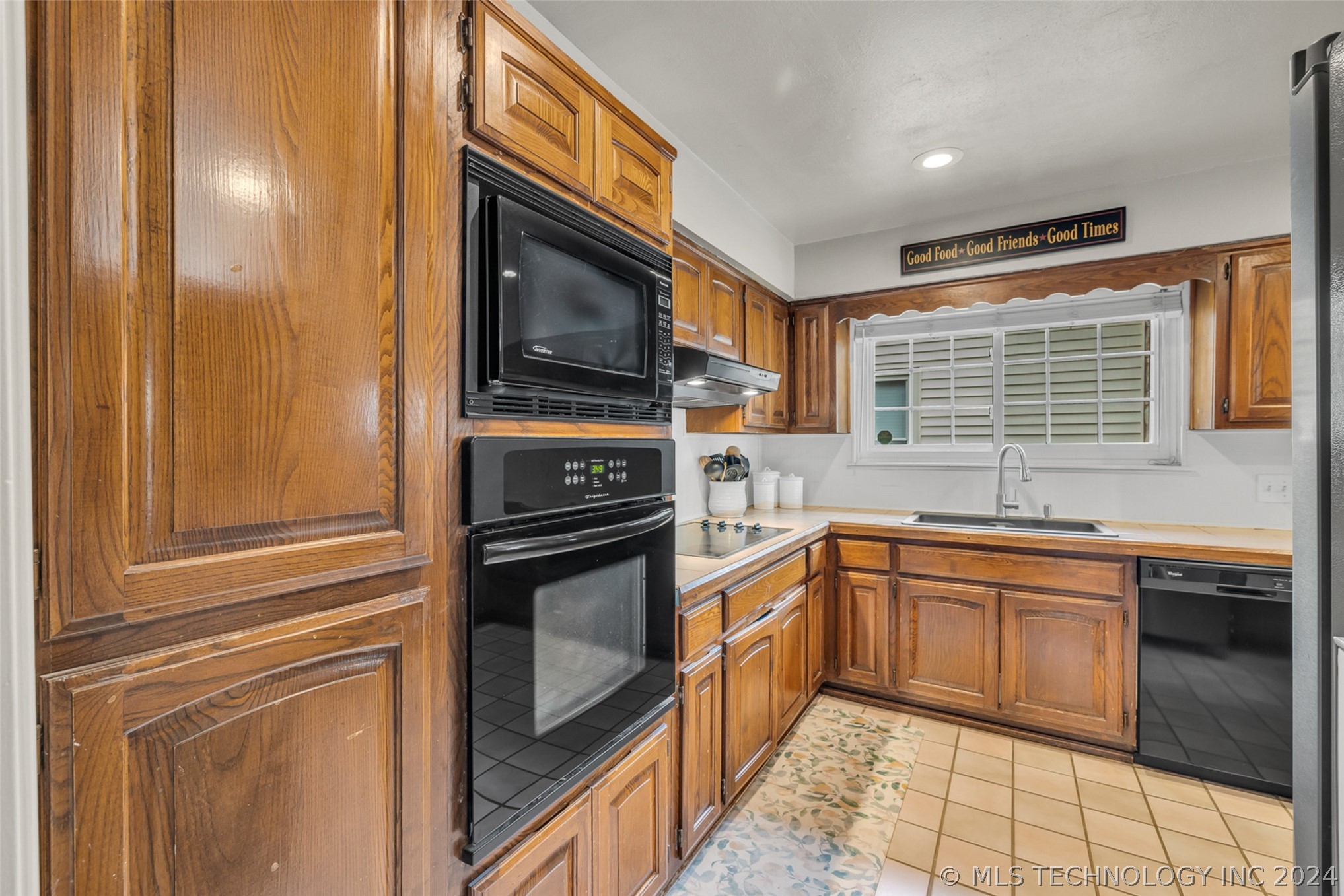 1740 W 63rd Street S