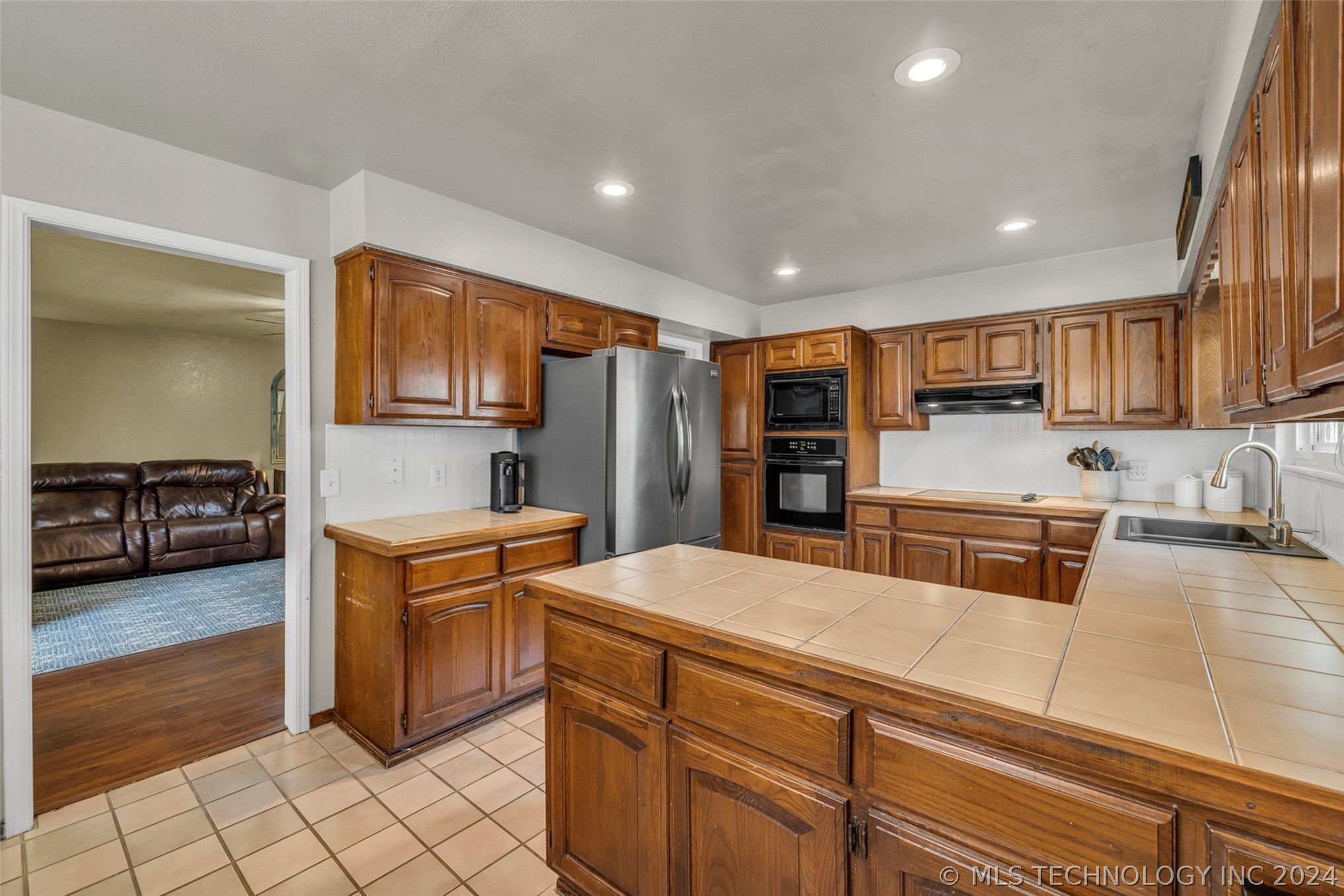 1740 W 63rd Street S