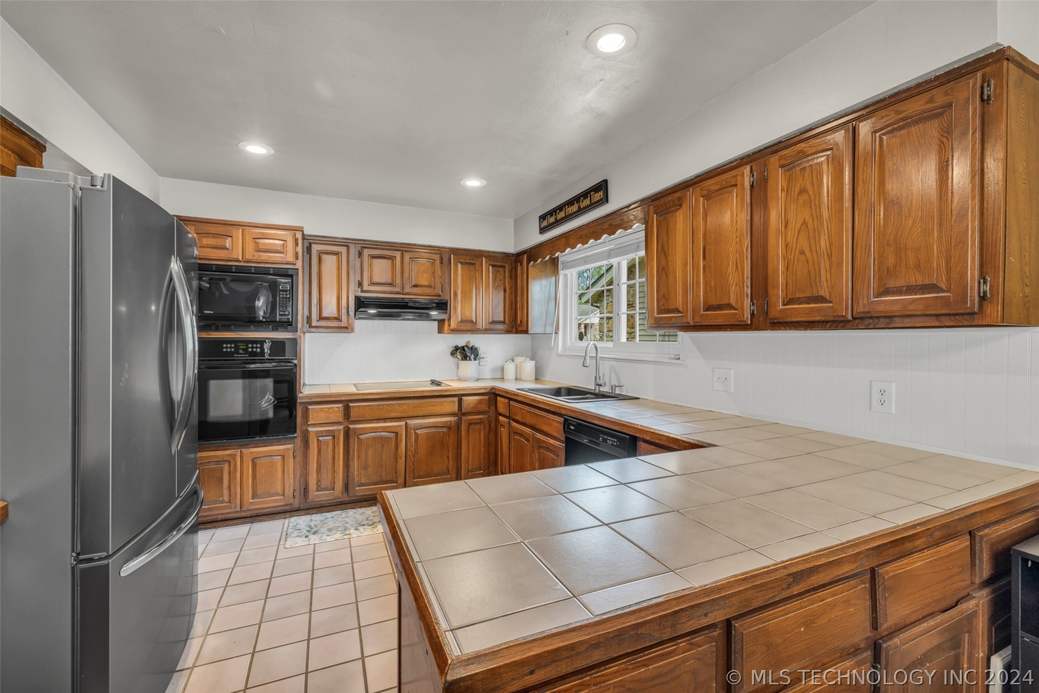 1740 W 63rd Street S