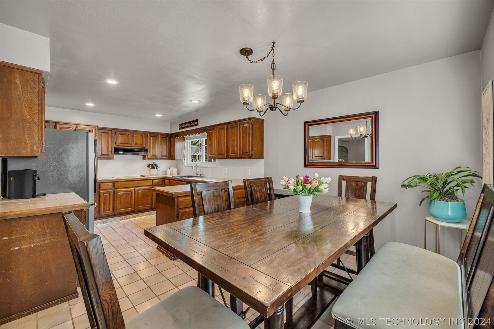 1740 W 63rd Street S