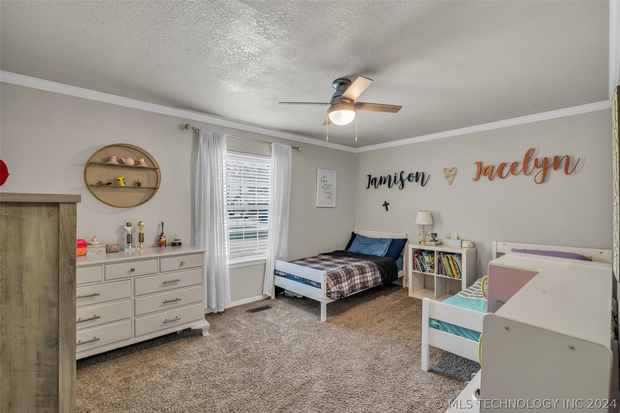 1740 W 63rd Street S