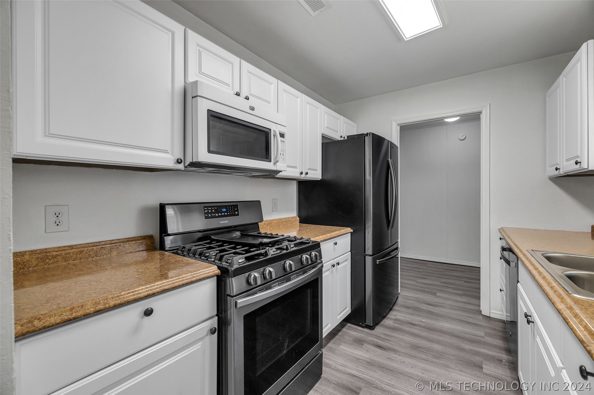 204 W Canton Street