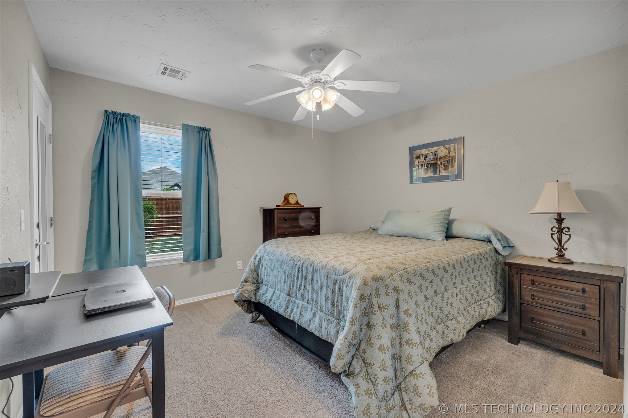 8227 Vintage Trace Drive