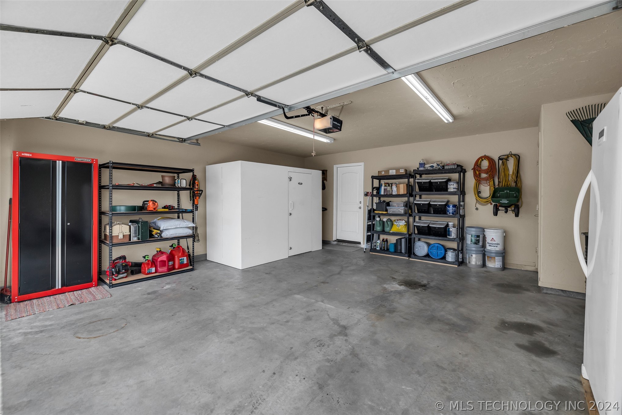 8227 Vintage Trace Drive