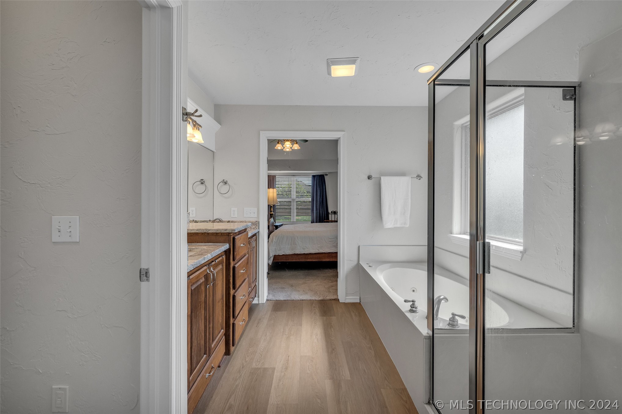 8227 Vintage Trace Drive