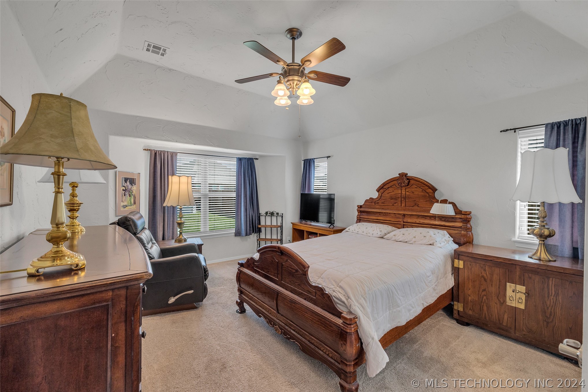 8227 Vintage Trace Drive