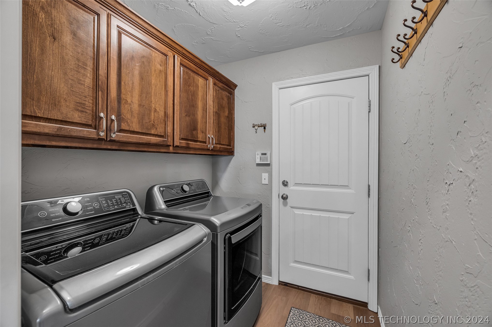 8227 Vintage Trace Drive