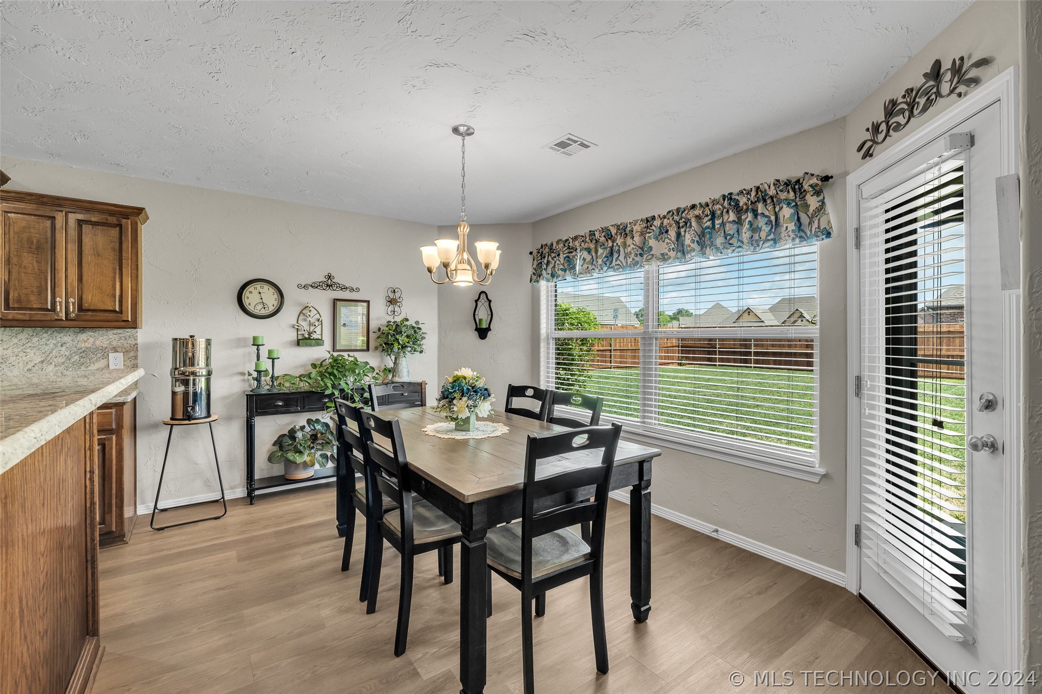 8227 Vintage Trace Drive