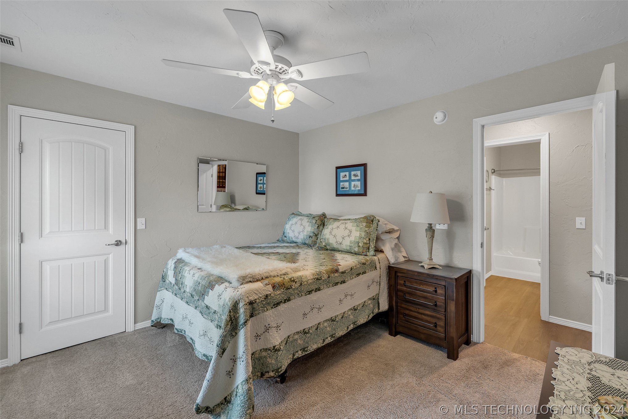 8227 Vintage Trace Drive