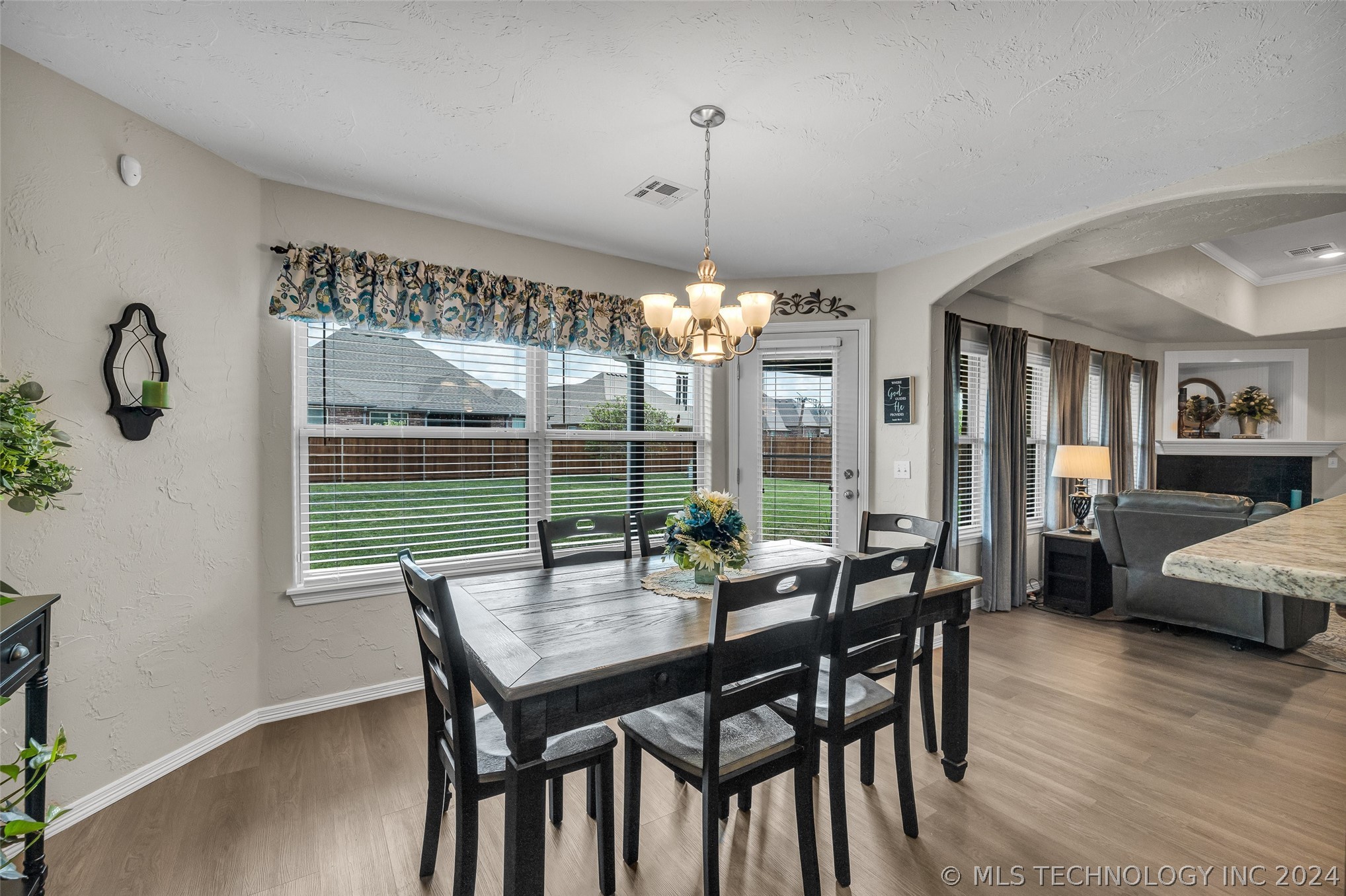 8227 Vintage Trace Drive