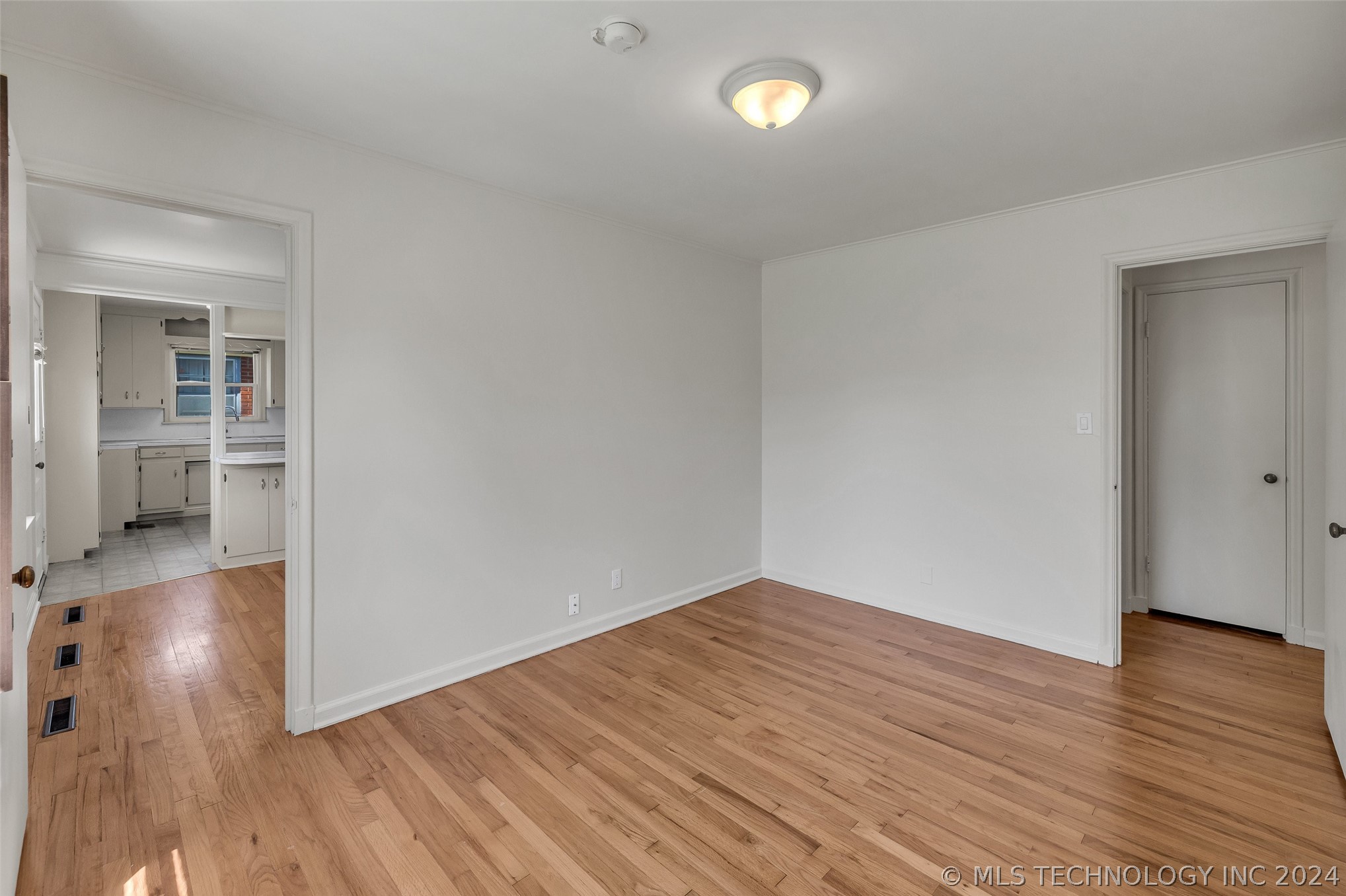 2648 S Vandalia Avenue