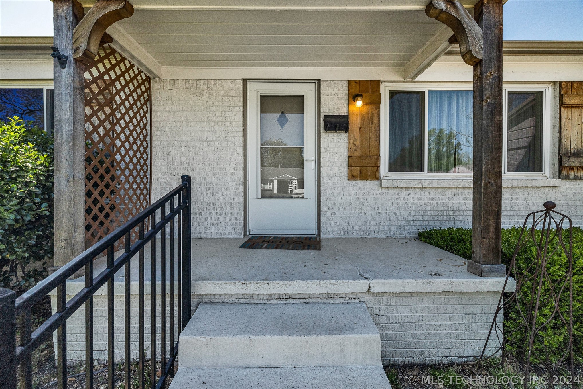 2648 S Vandalia Avenue