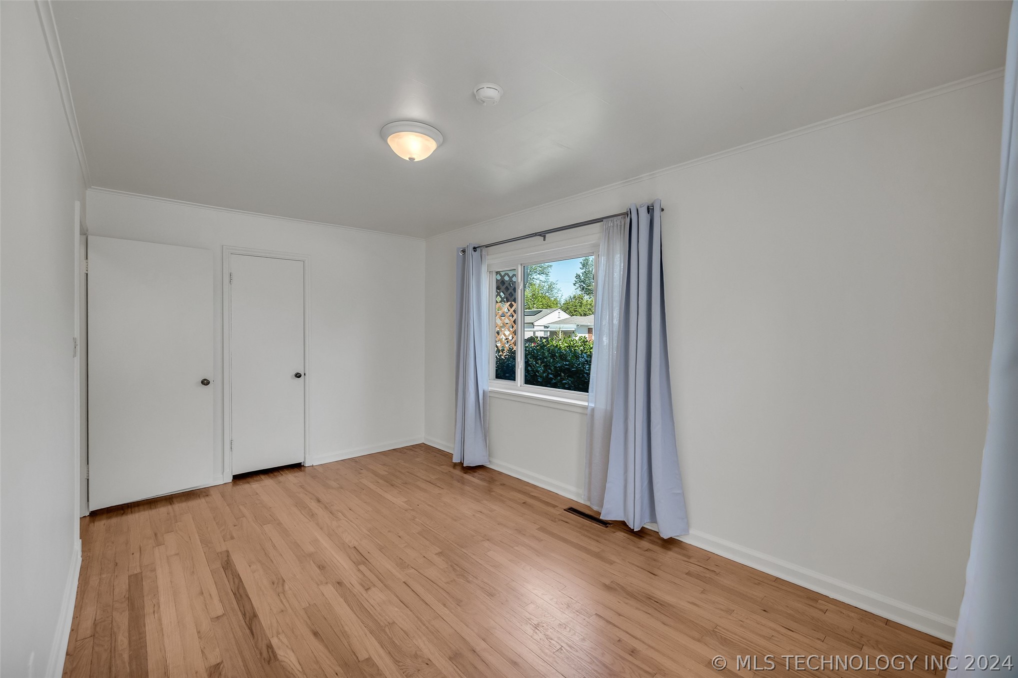 2648 S Vandalia Avenue