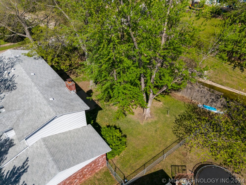 7207 S 70th East Avenue