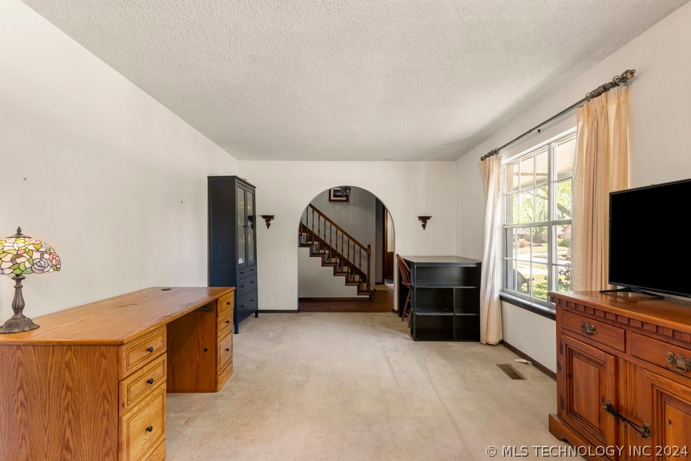 7207 S 70th East Avenue