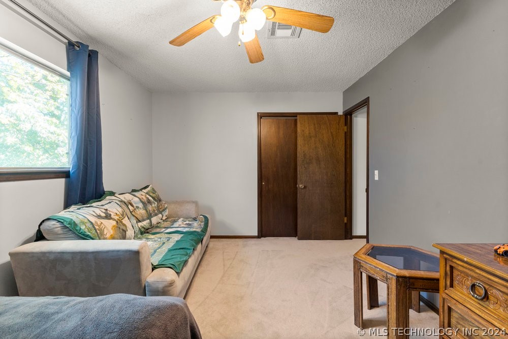 7207 S 70th East Avenue