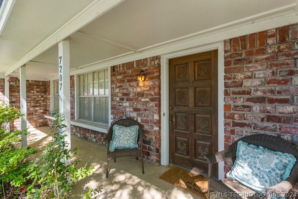 7207 S 70th East Avenue