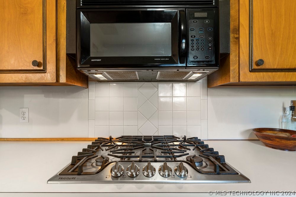 7207 S 70th East Avenue