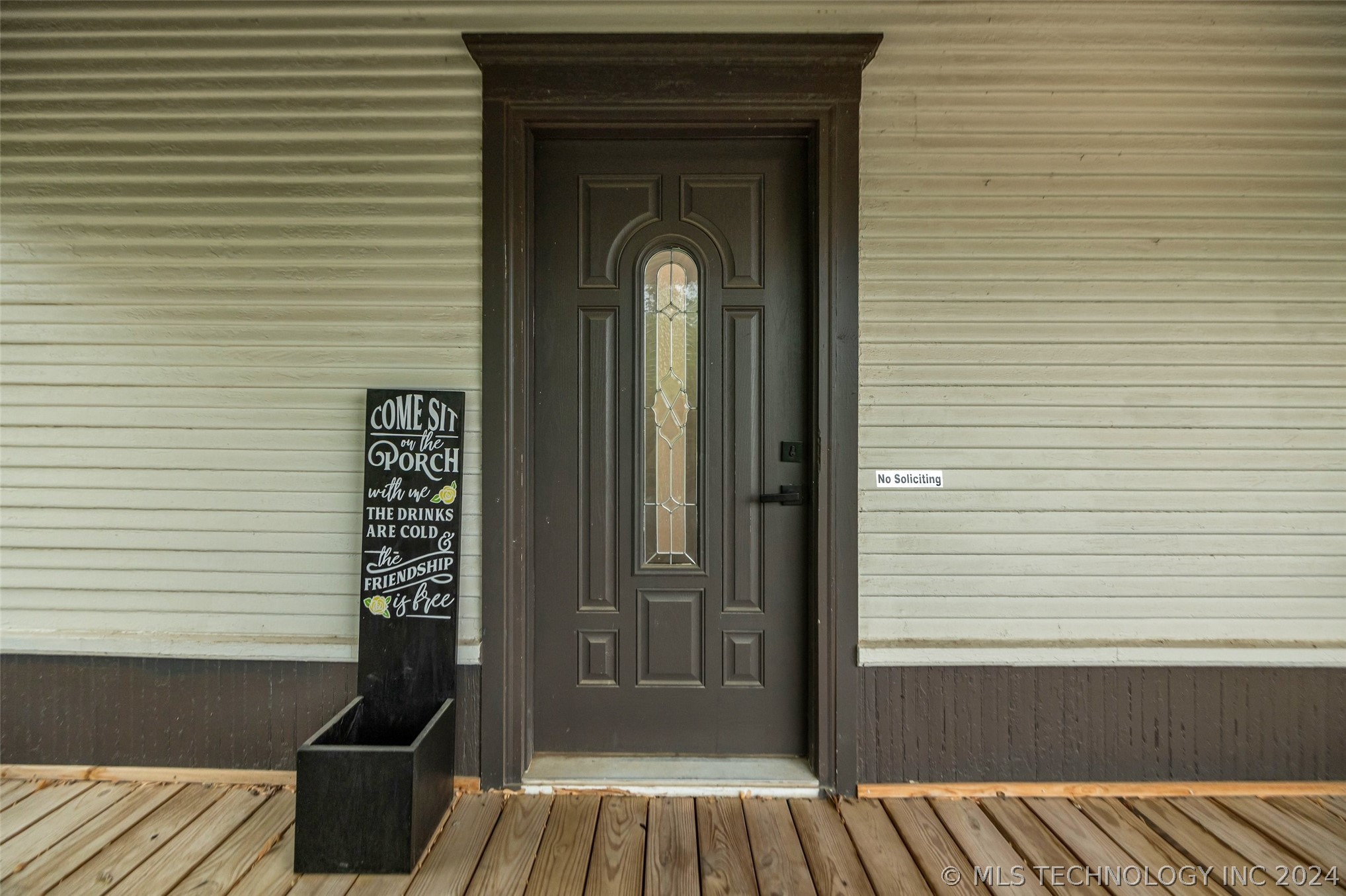 117 W Lincoln Avenue