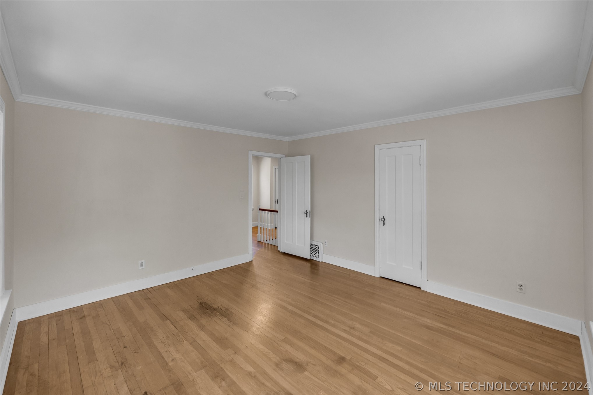 211 E 27th Street