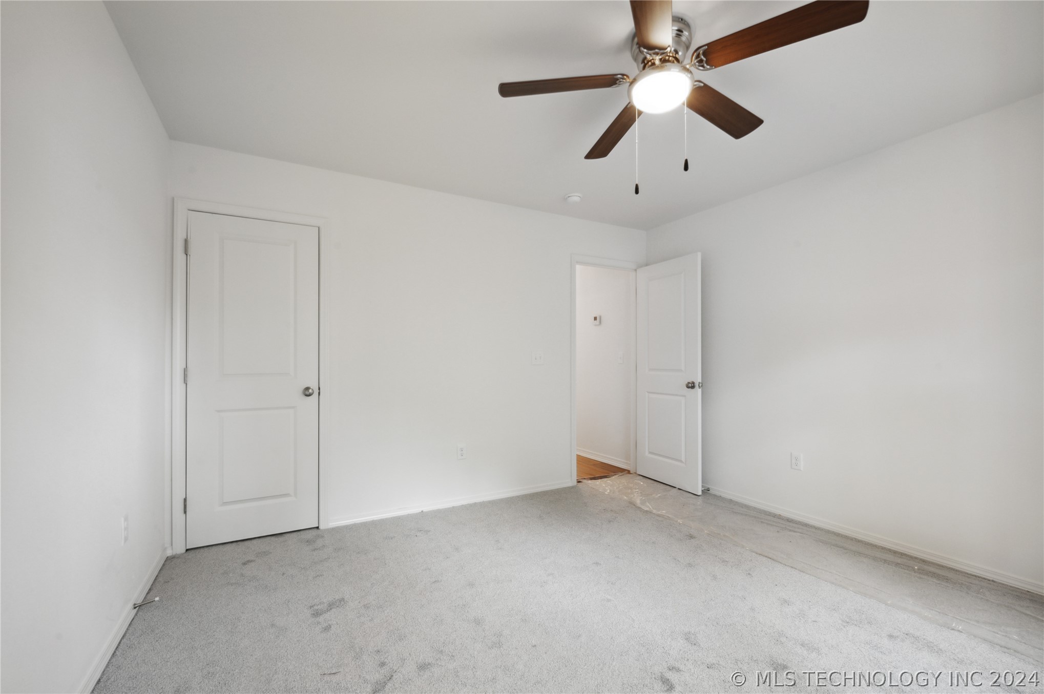 2115 W 40th Street