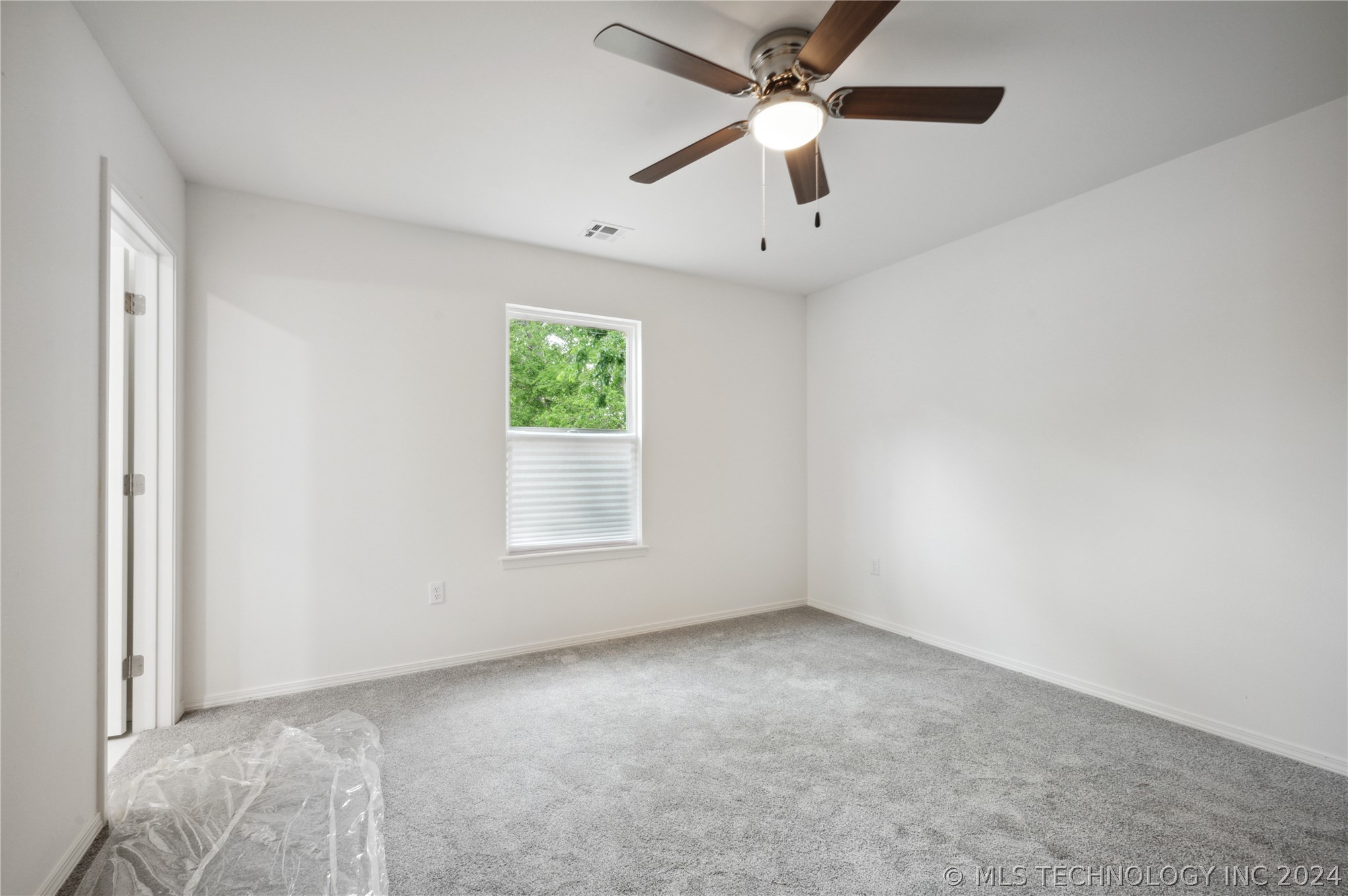 2115 W 40th Street
