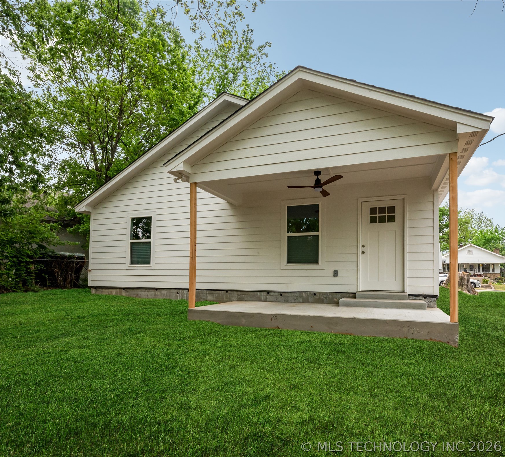 2115 W 40th Street