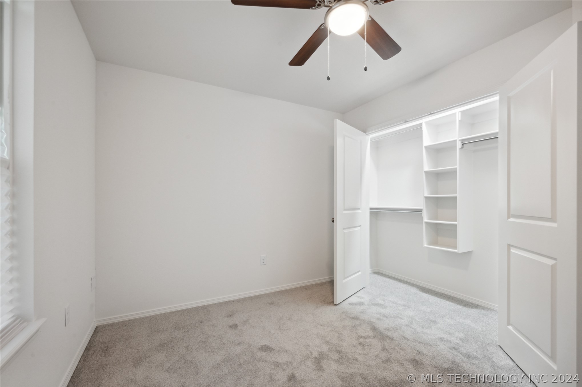2115 W 40th Street