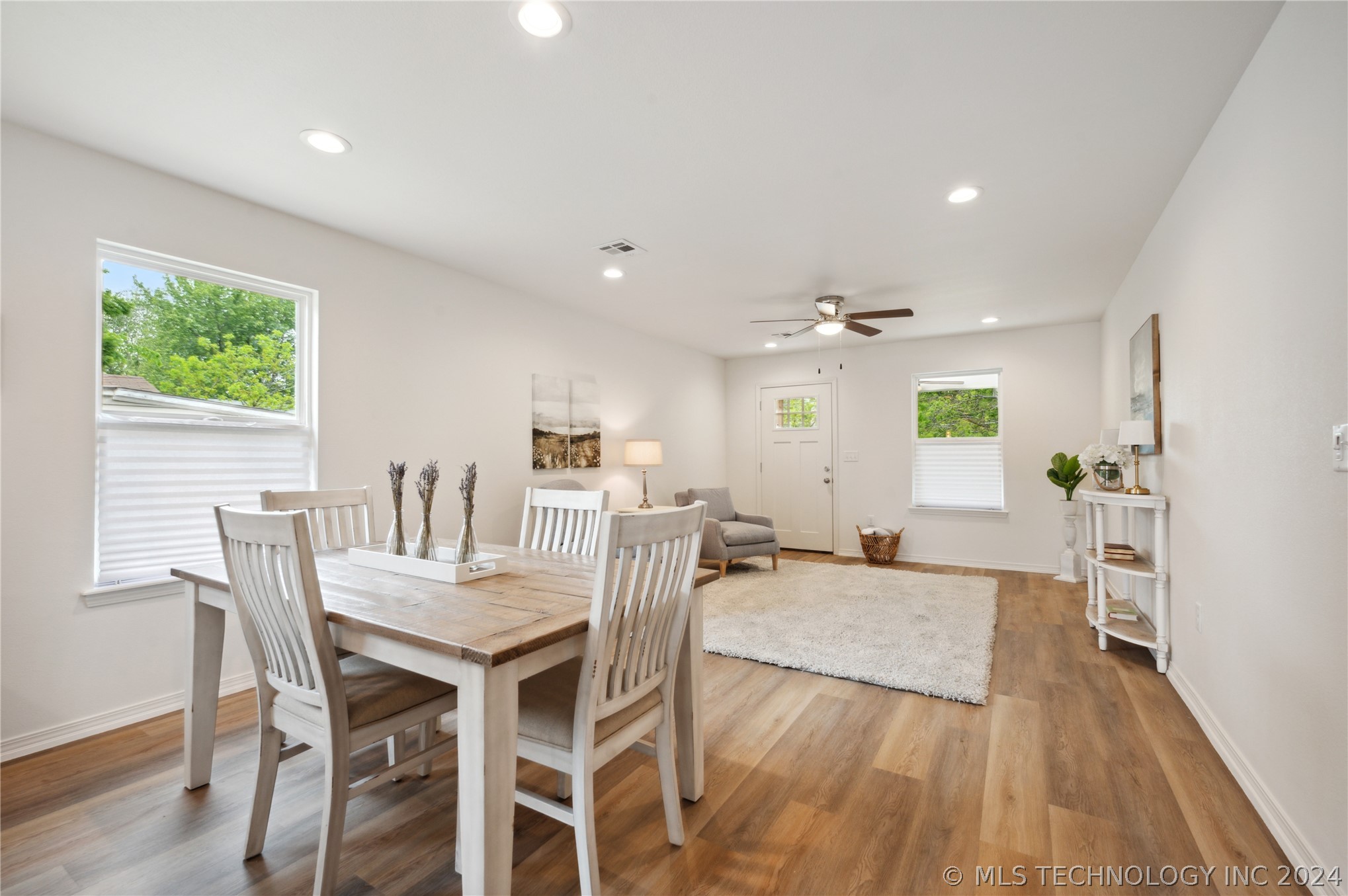 2115 W 40th Street