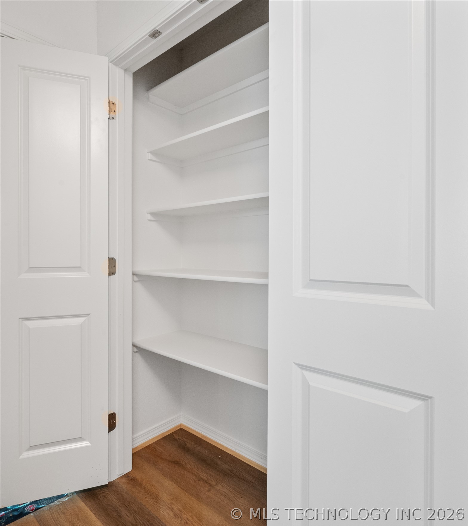 2115 W 40th Street