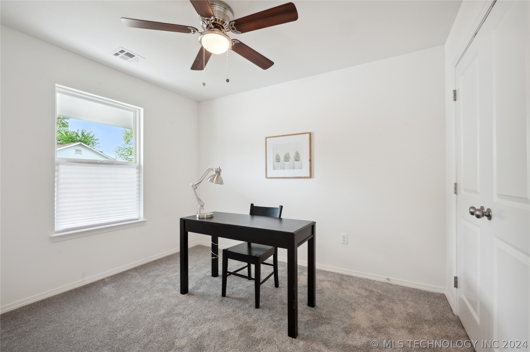 2115 W 40th Street
