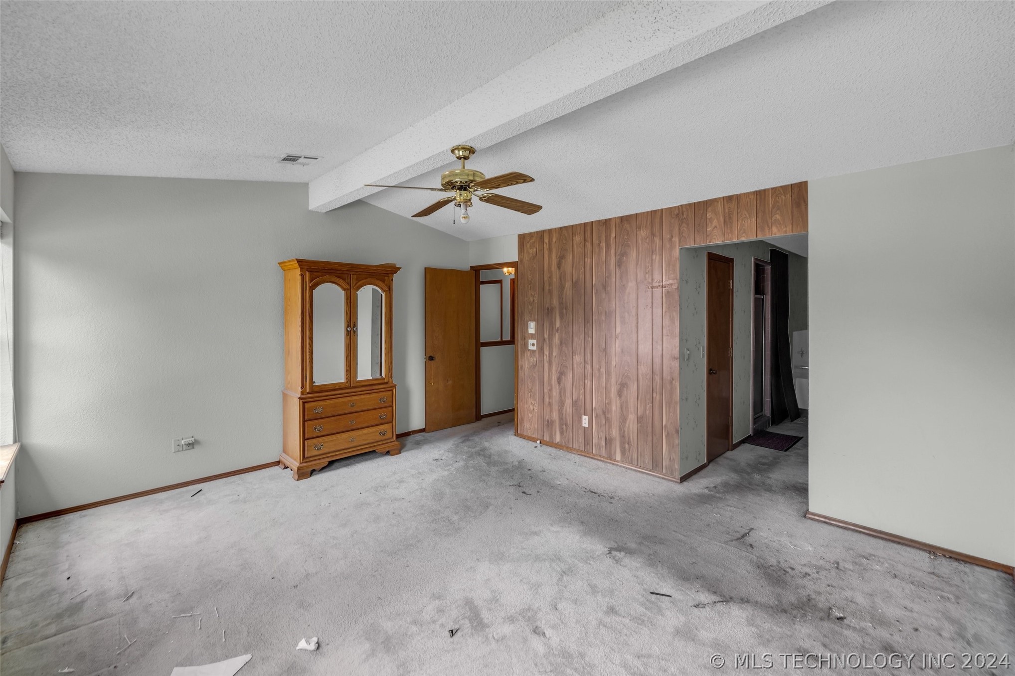 2825 W Vandalia Street