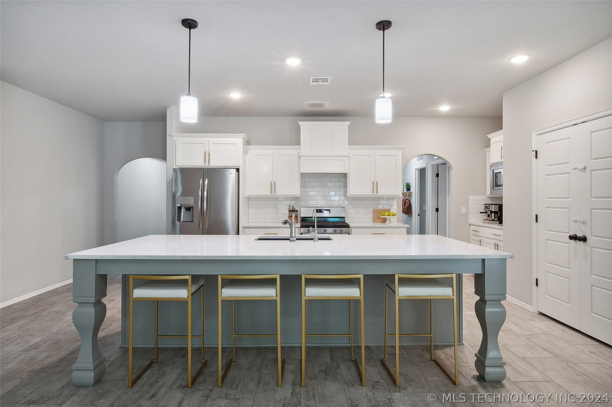 2610 W 115th Street