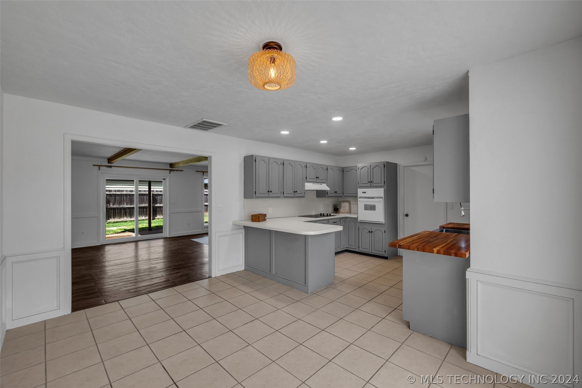 800 W Decatur Street