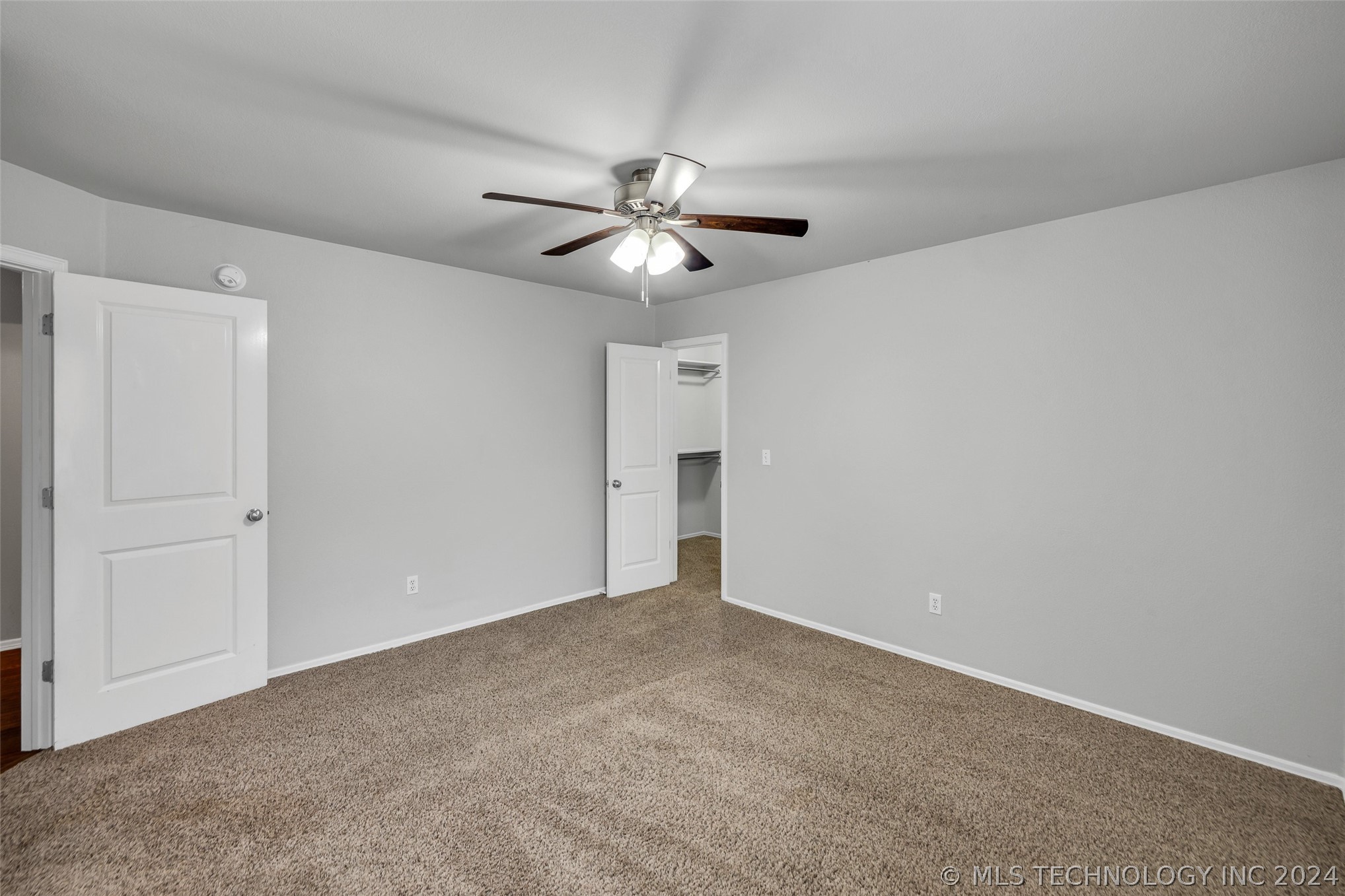 422 W 120th Place S