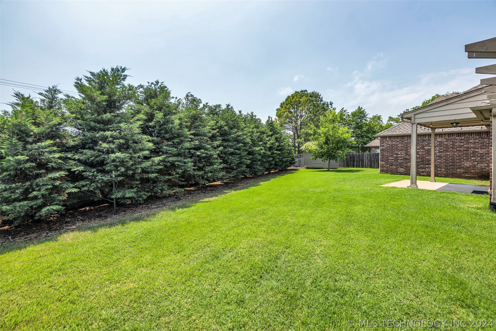 422 W 120th Place S