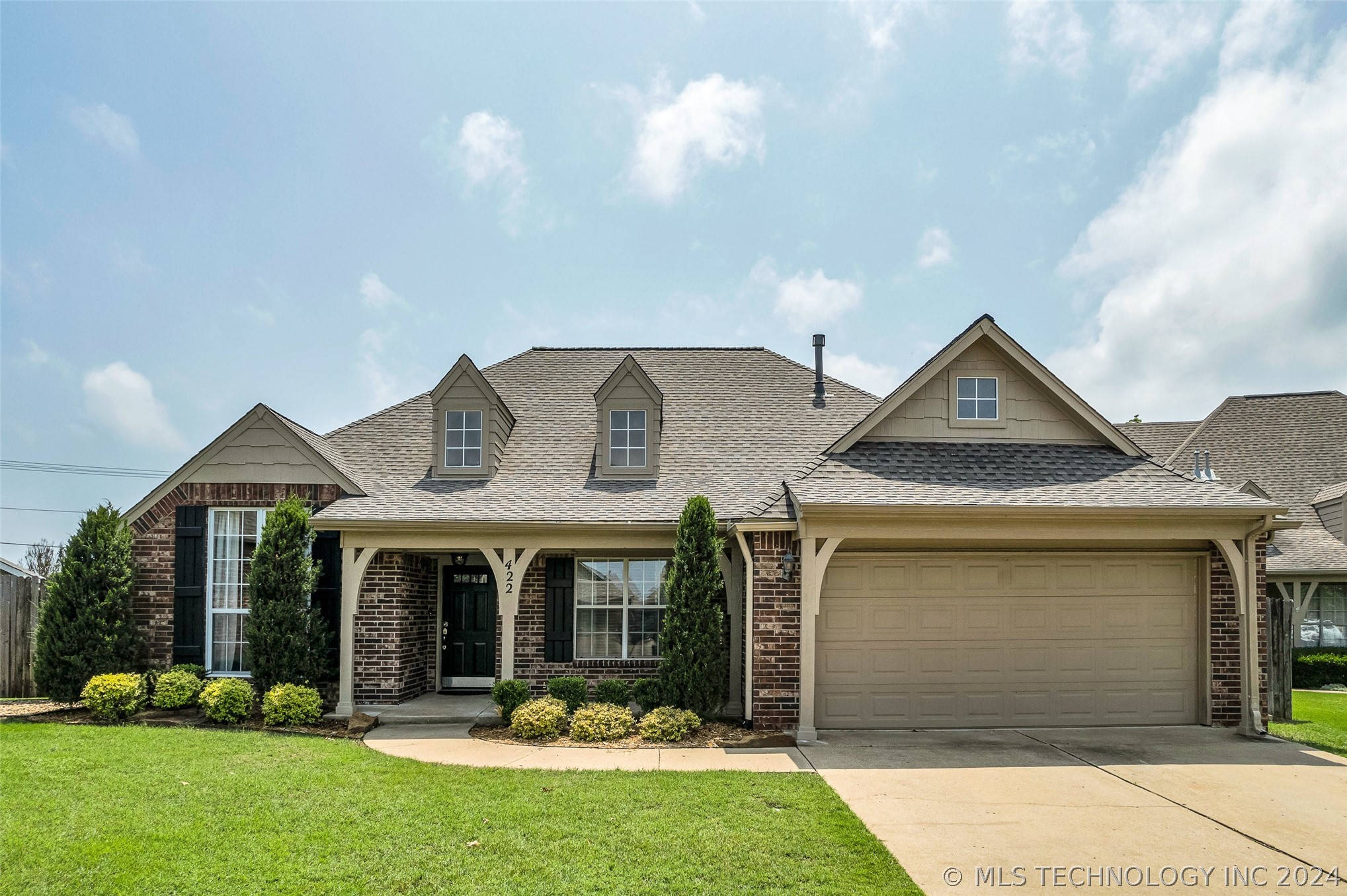422 W 120th Place S