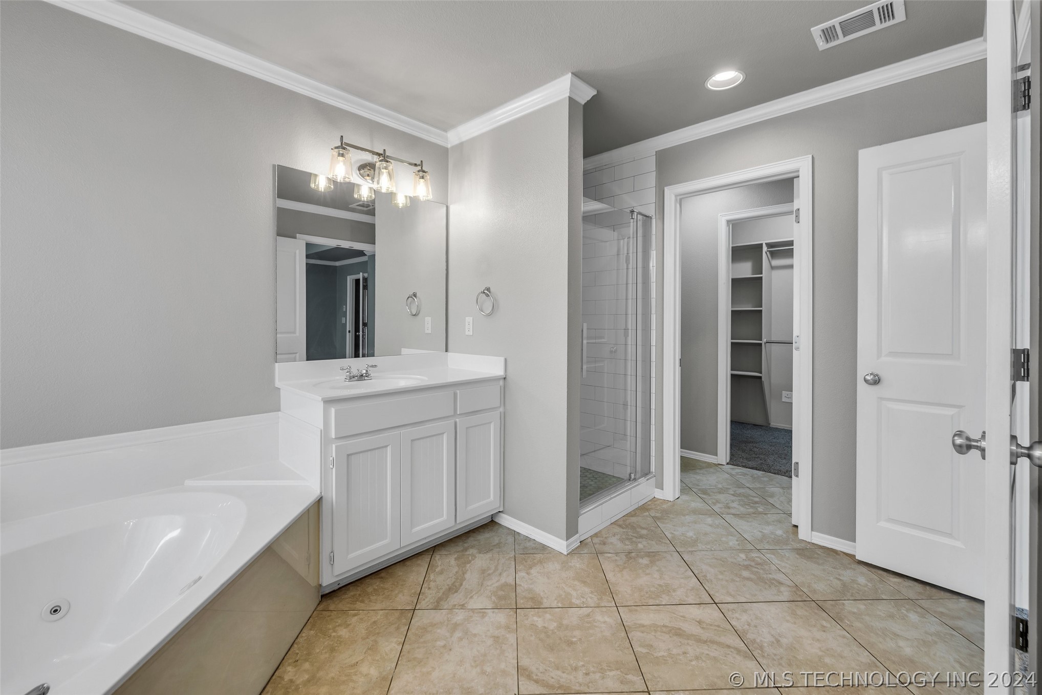 422 W 120th Place S