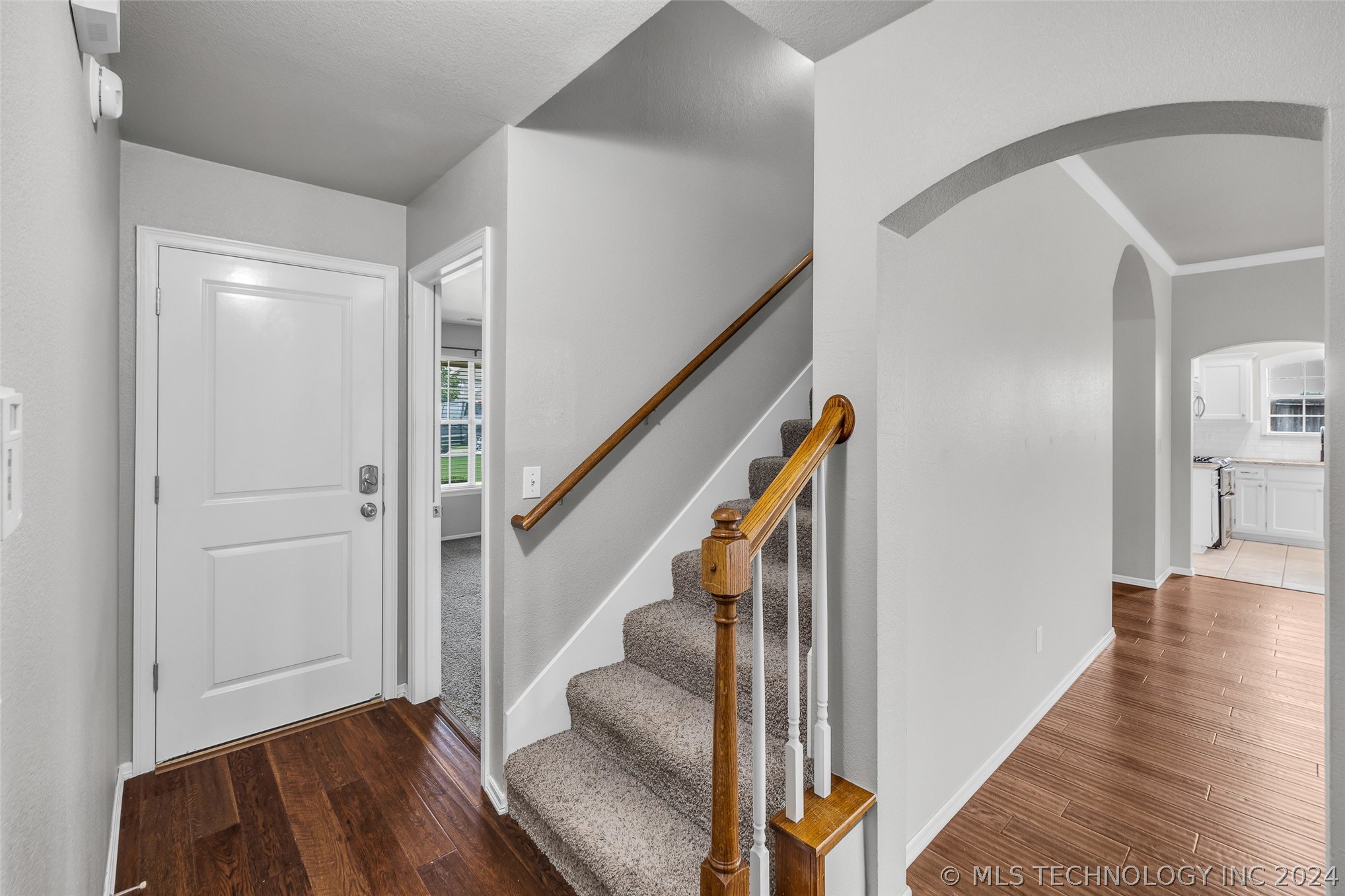 422 W 120th Place S
