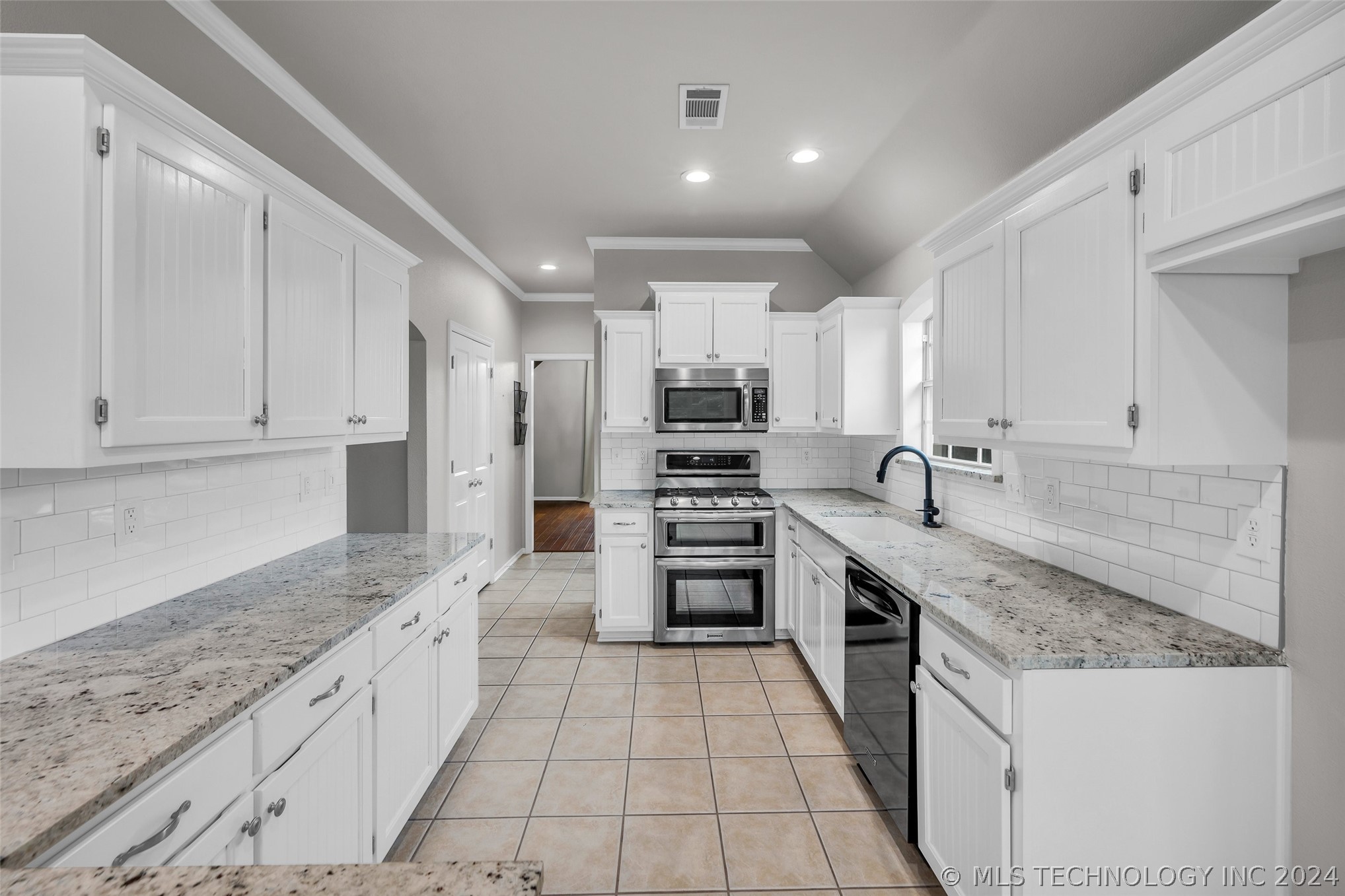 422 W 120th Place S