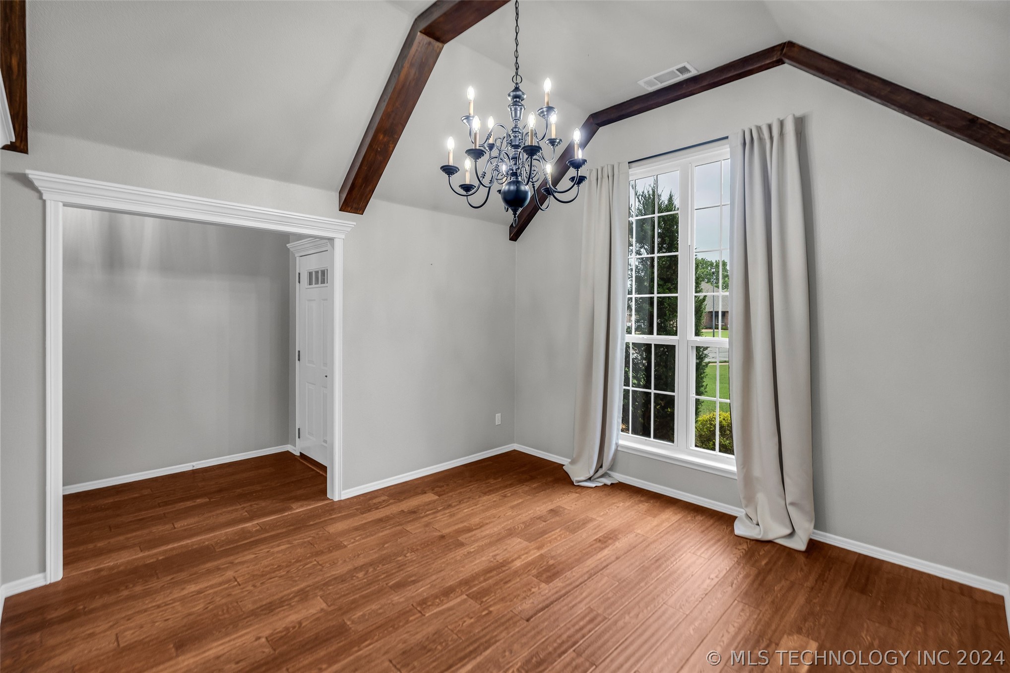 422 W 120th Place S