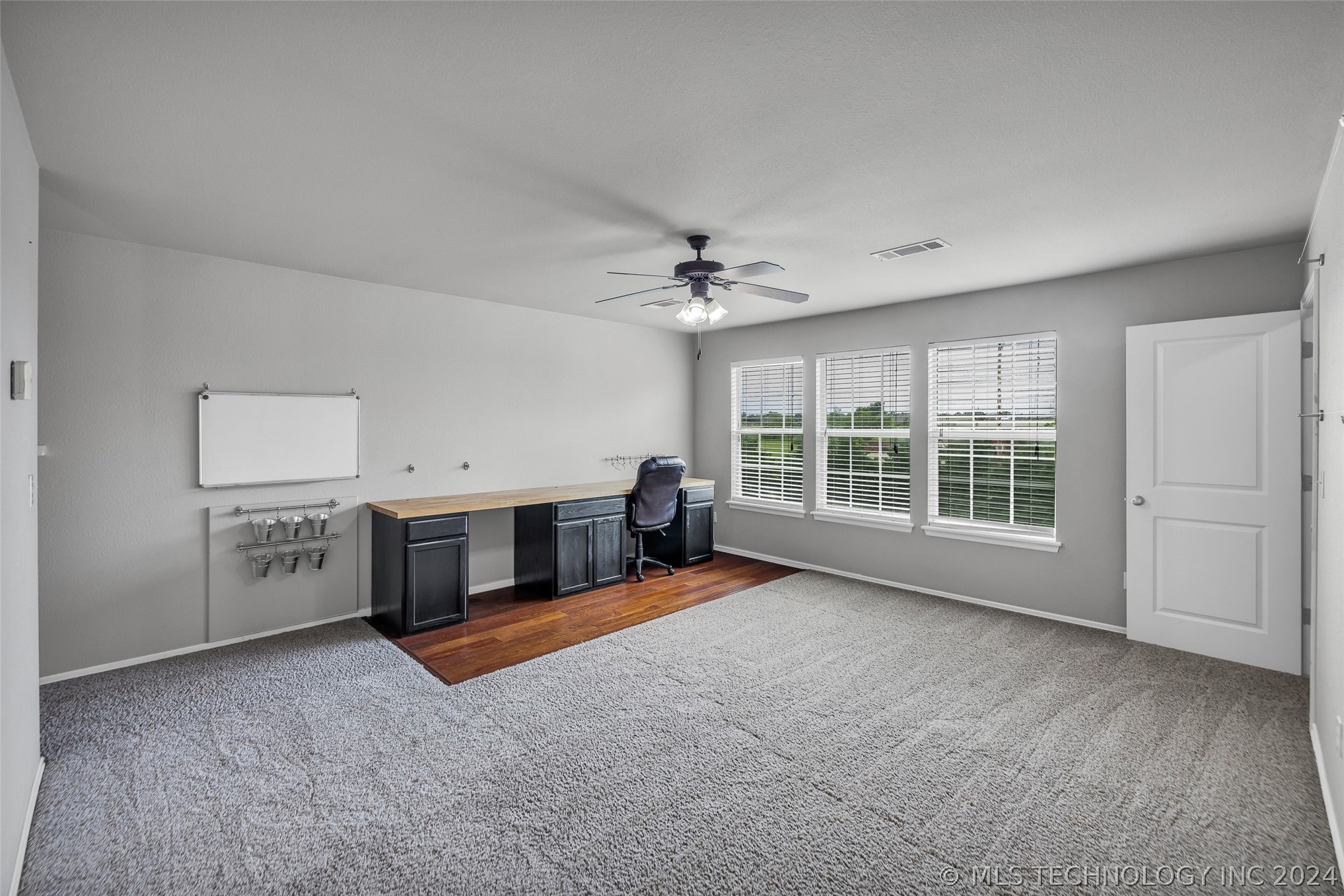422 W 120th Place S