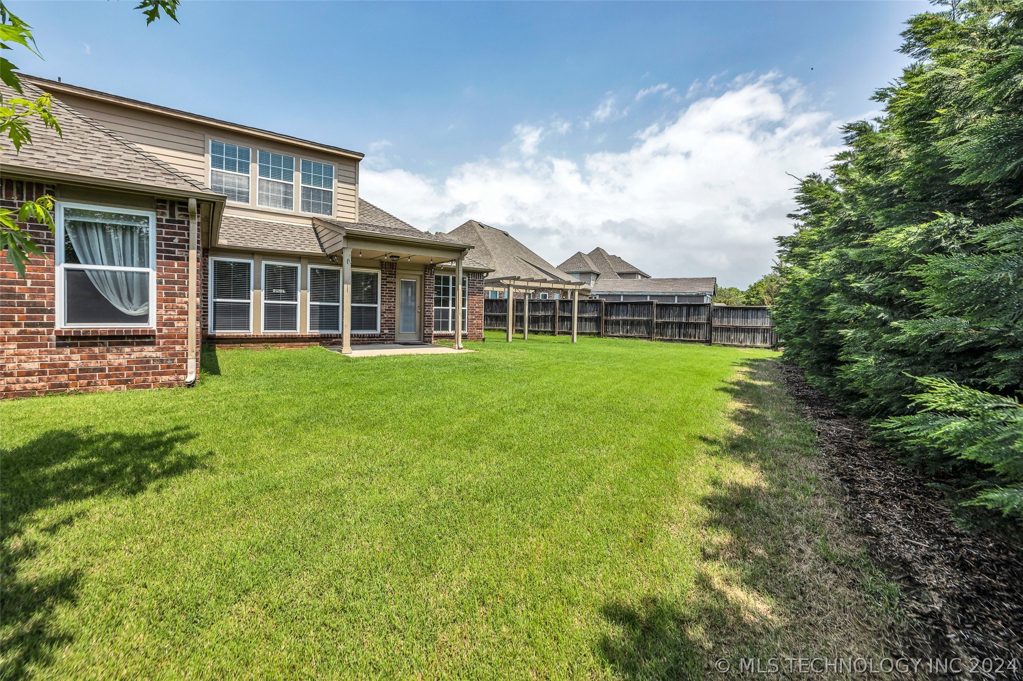422 W 120th Place S